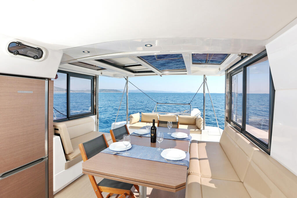 Catamaran 