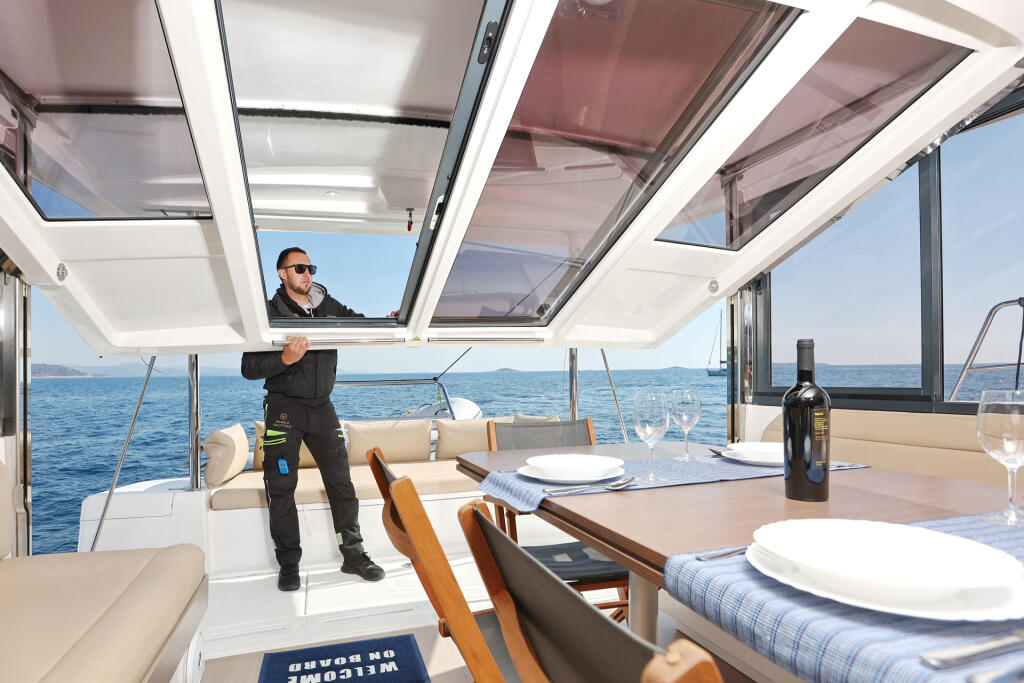 Catamaran 