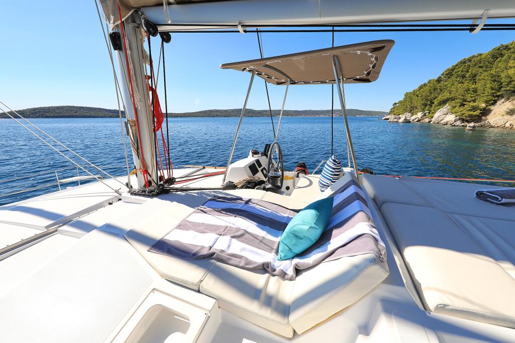 Catamaran 