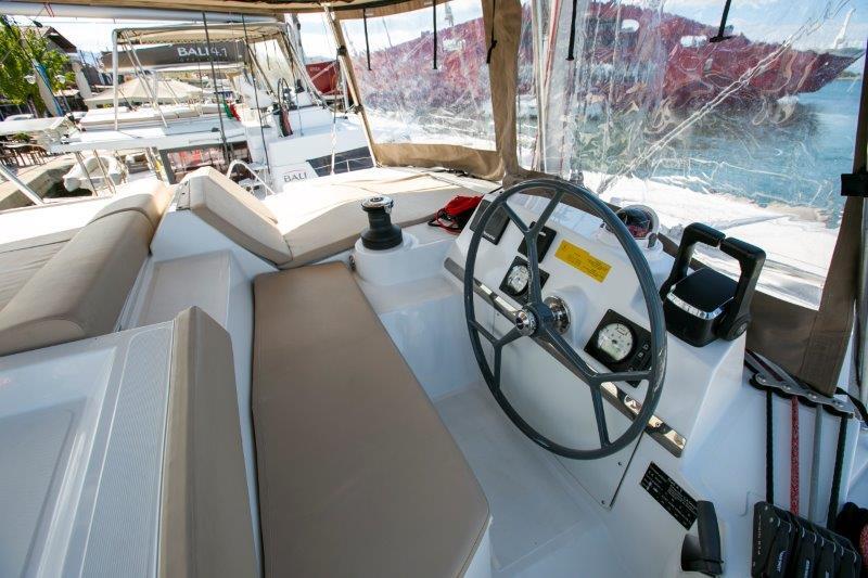 Catamaran 