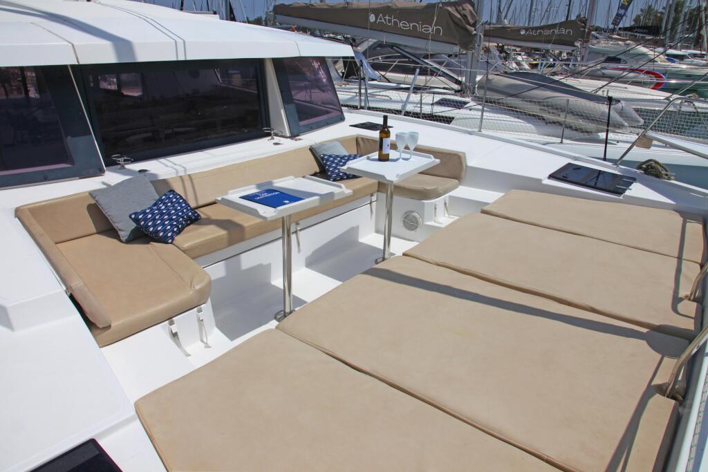 Catamaran 