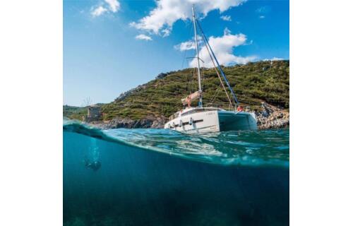 Catamaran 