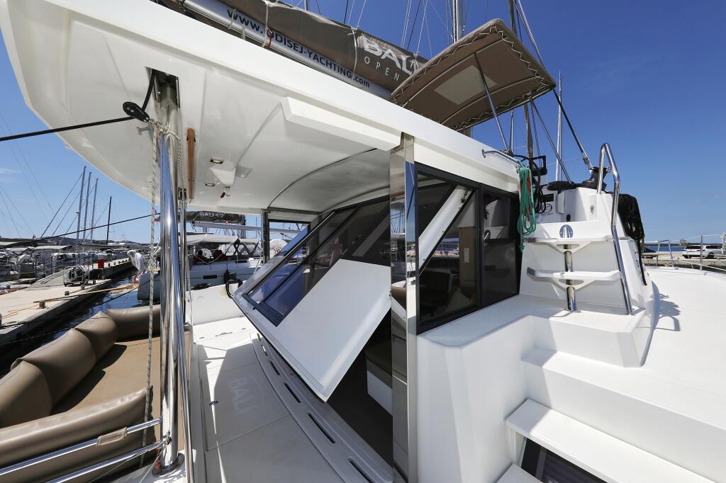 Catamaran 