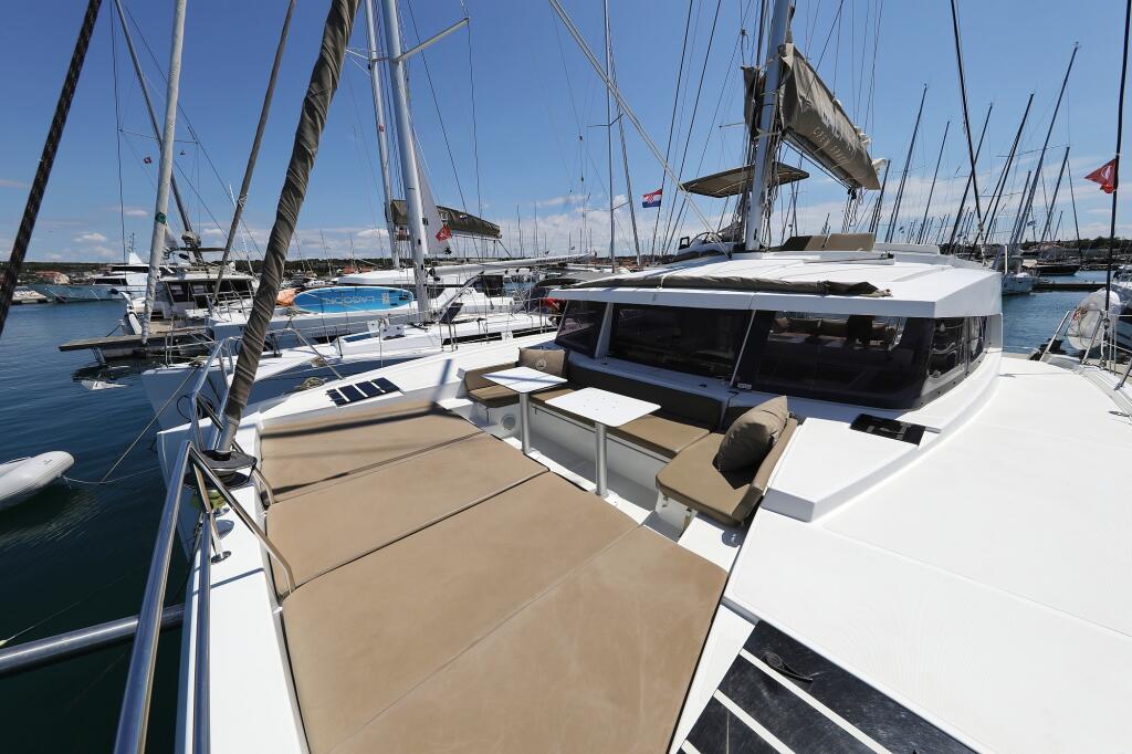 Catamaran 