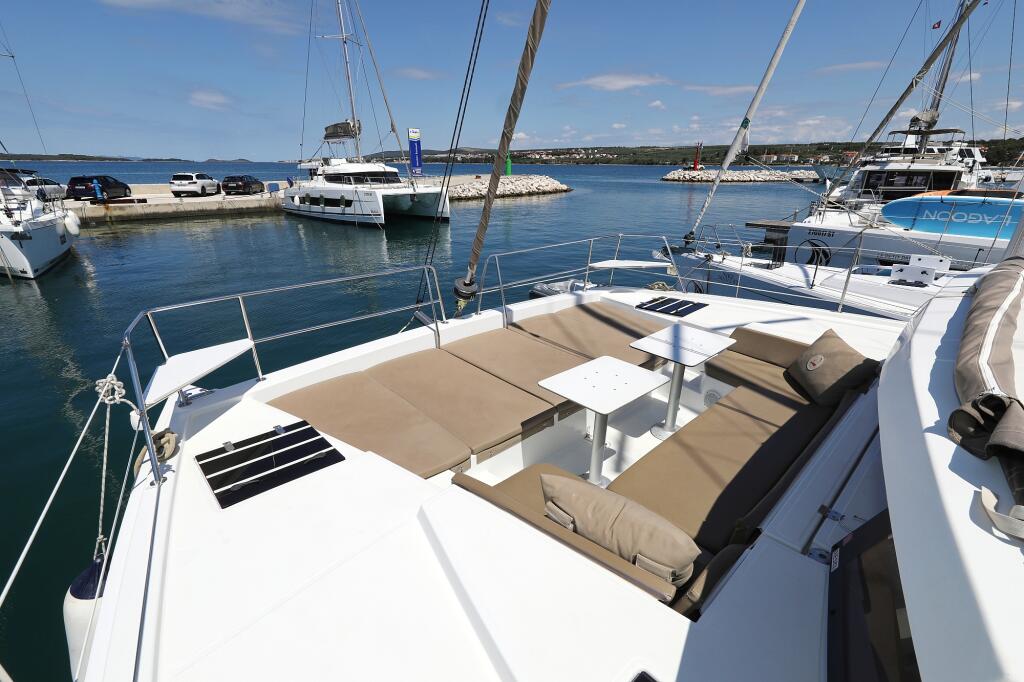 Catamaran 
