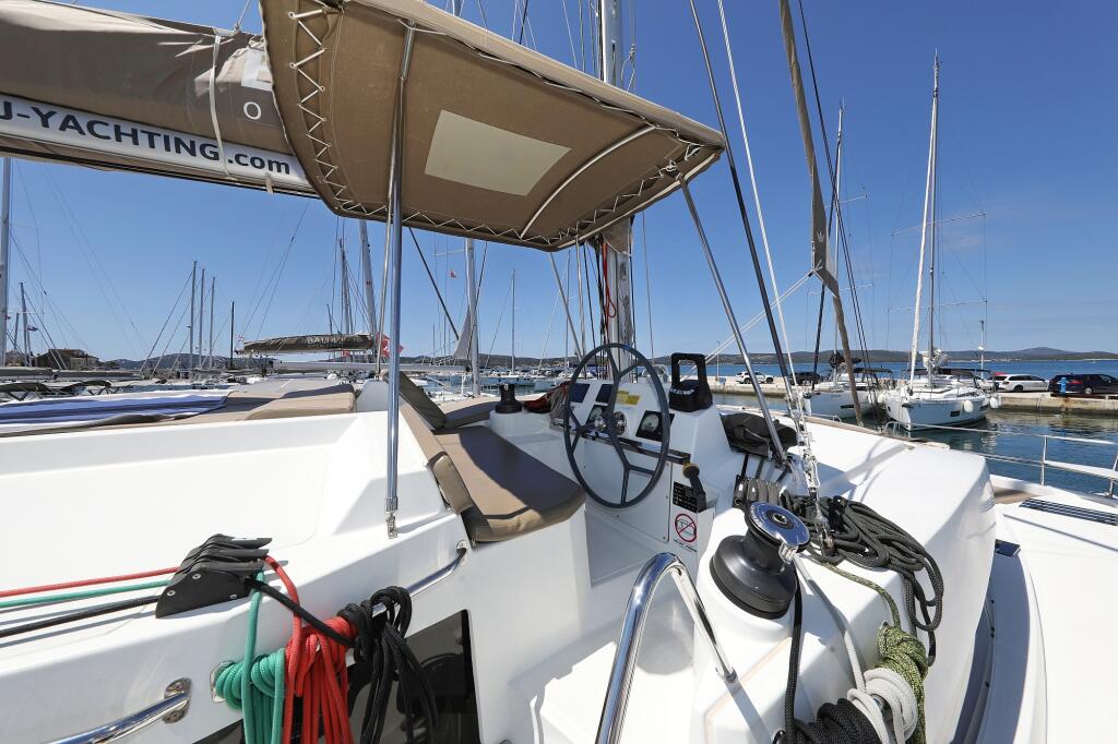 Catamaran 