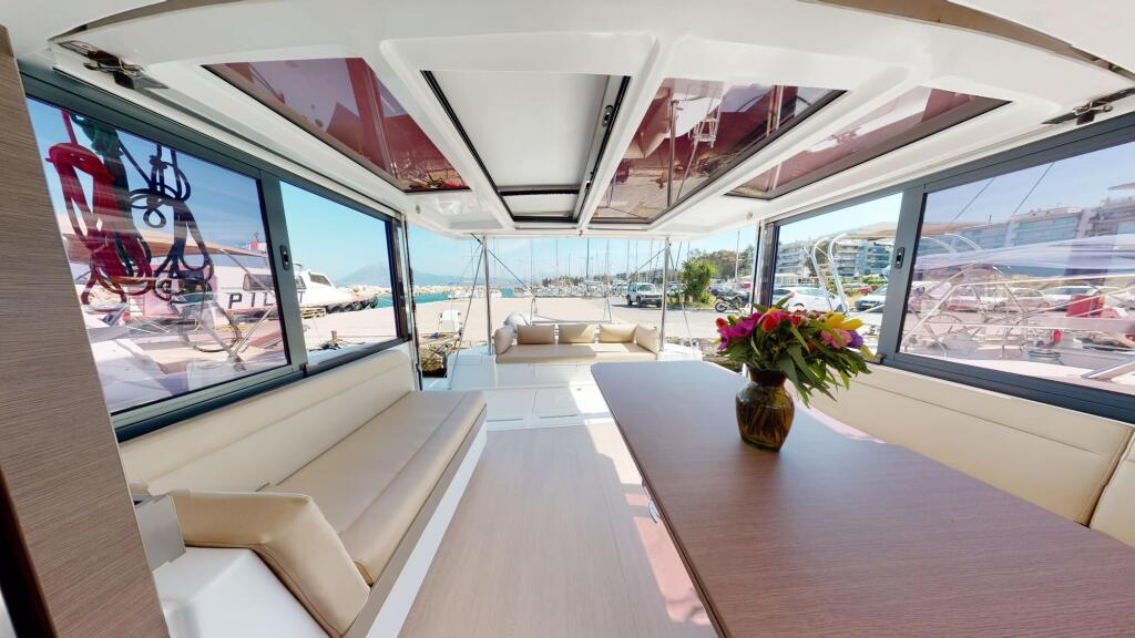Catamaran 