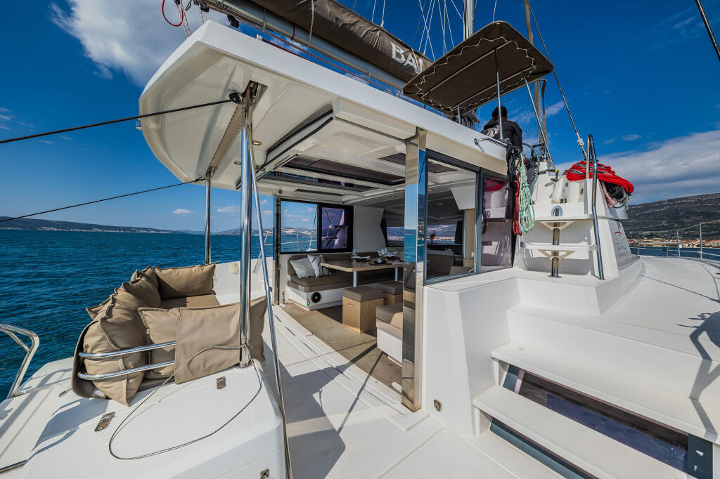 Catamaran 