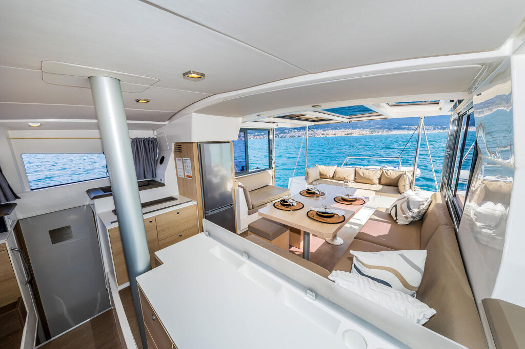 Catamaran 