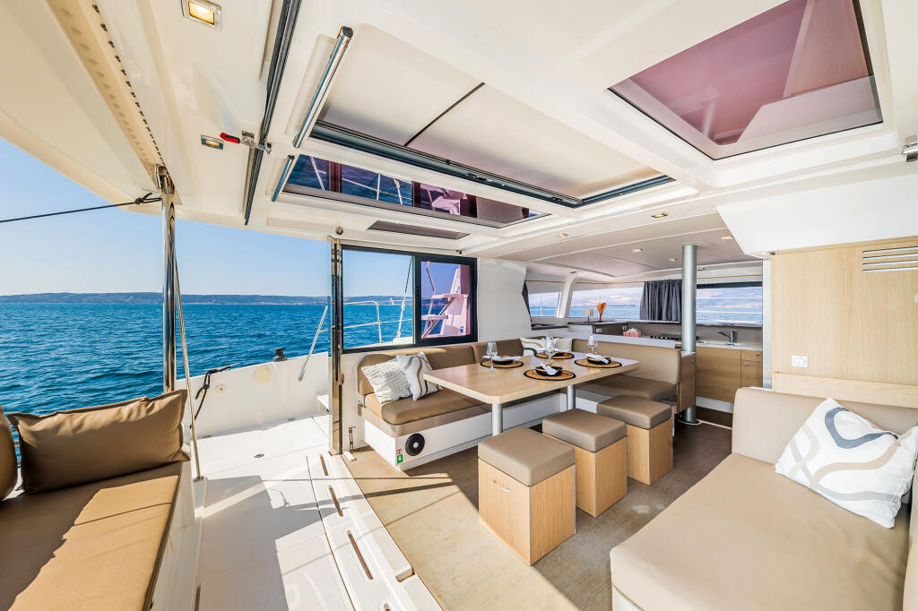 Catamaran 