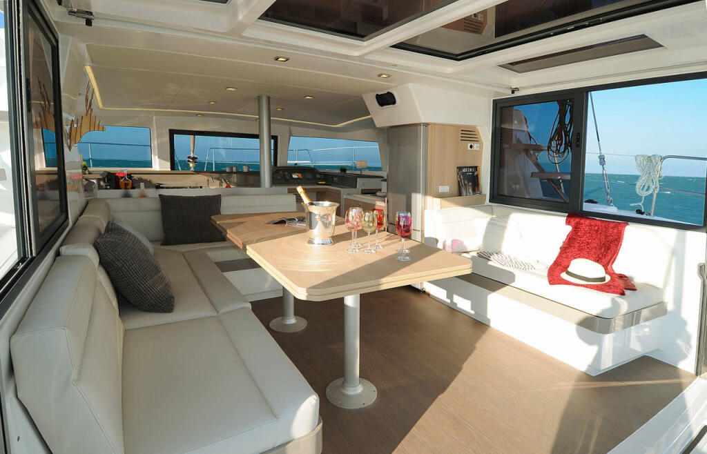Catamaran 