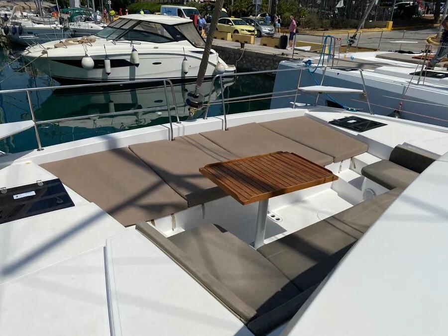 Catamaran 