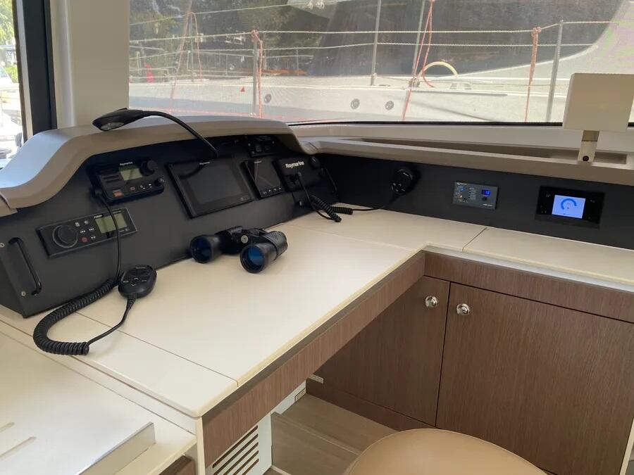 Catamaran 