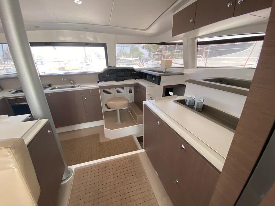 Catamaran 