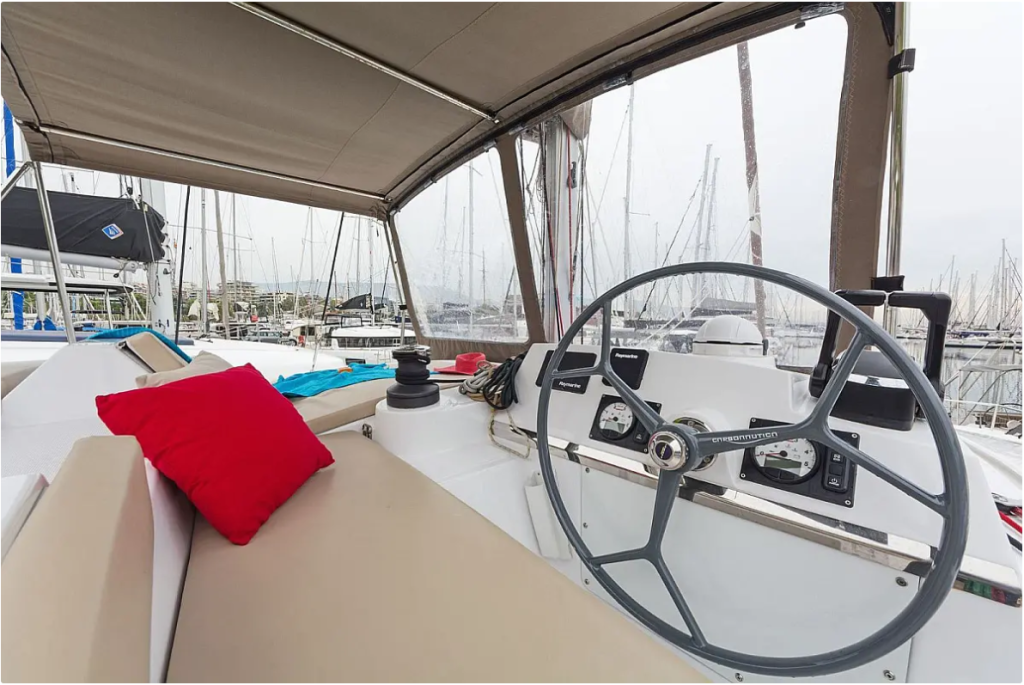 Catamaran 