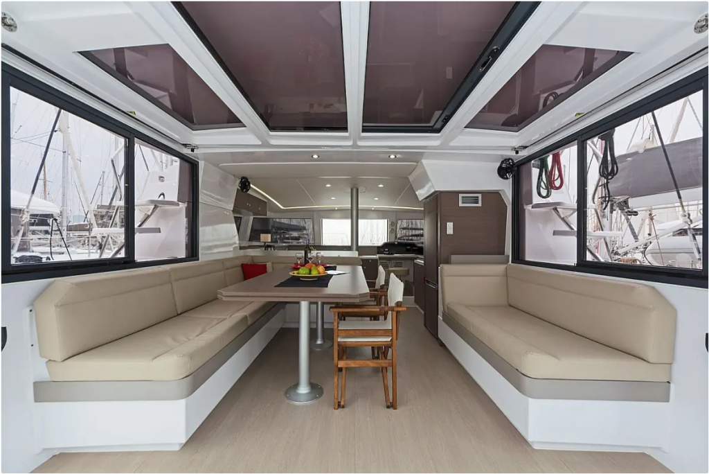 Catamaran 