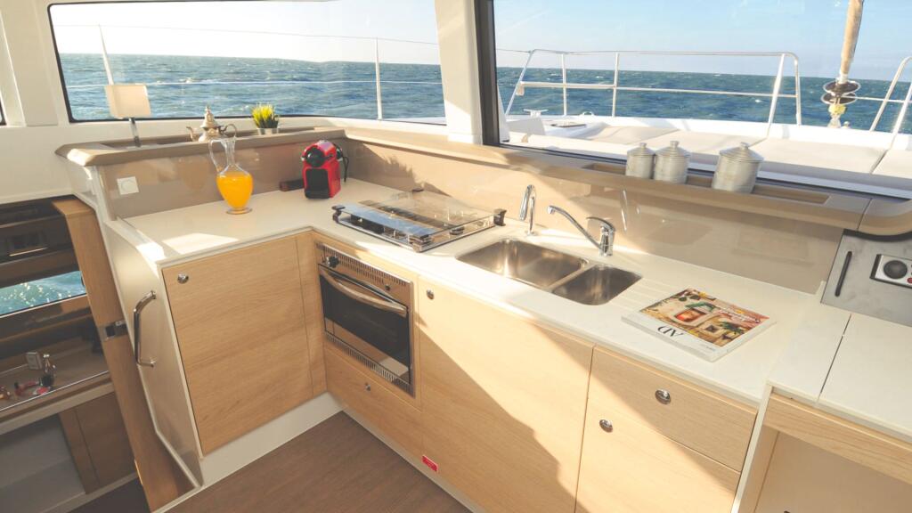 Catamaran 