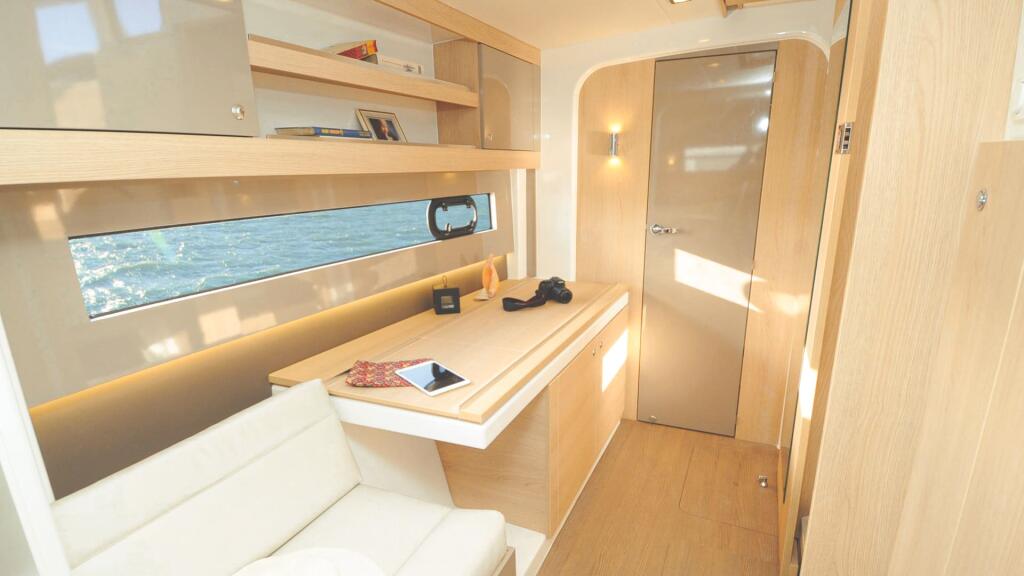 Catamaran 