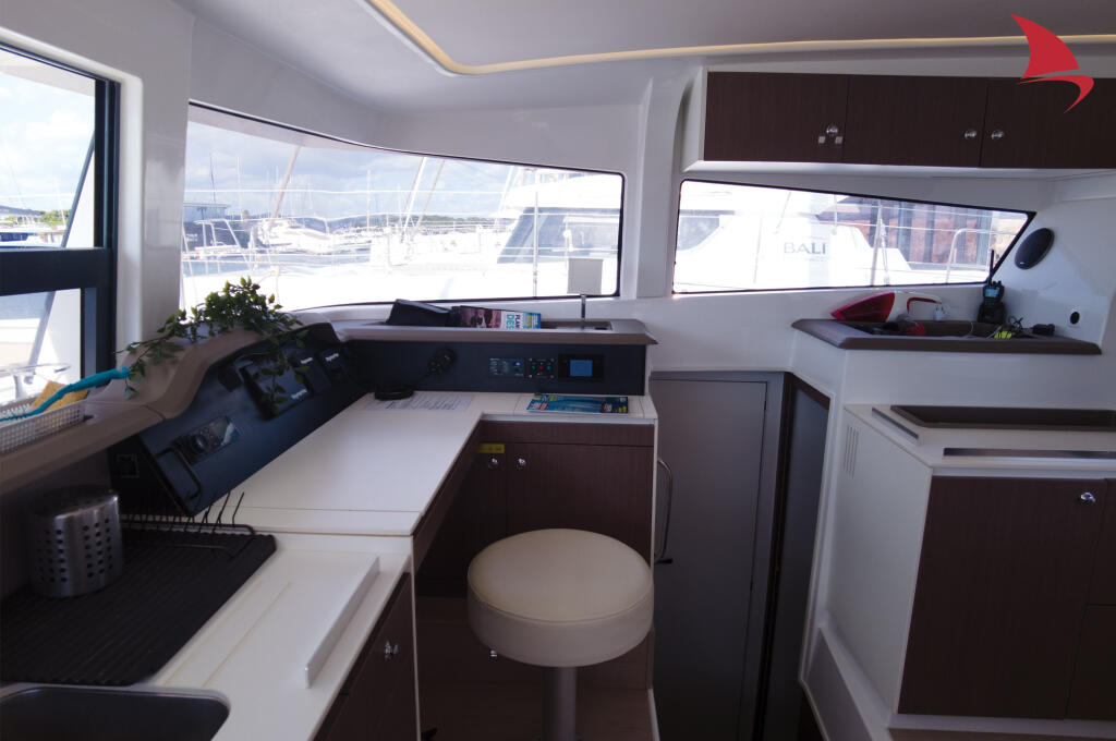 Catamaran 
