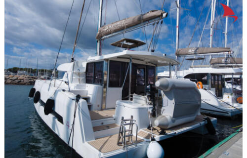 Catamaran 