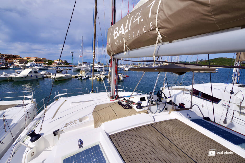 Catamaran 