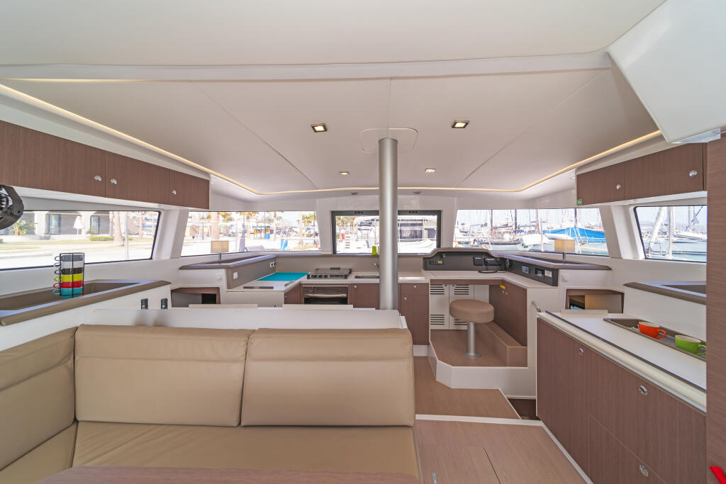 Catamaran 