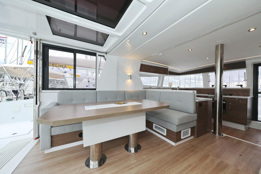 Catamaran 