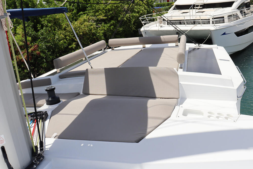 Catamaran 