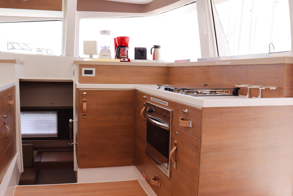Catamaran 