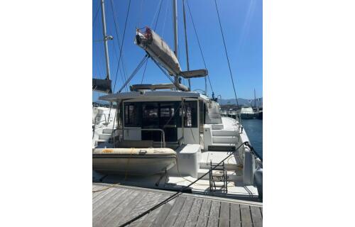 Catamaran 