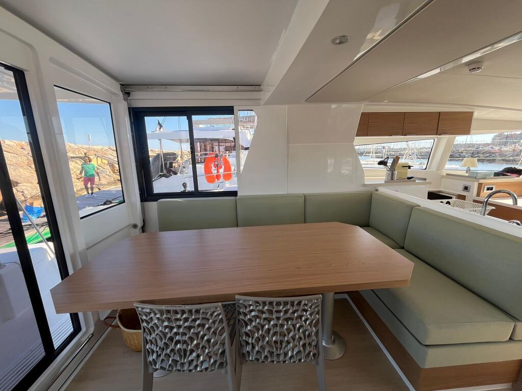 Catamaran 