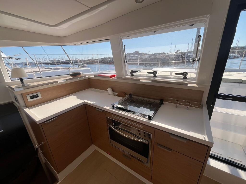 Catamaran 