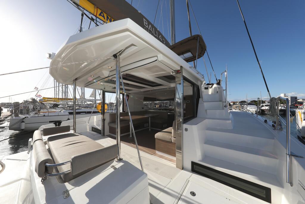 Catamaran 