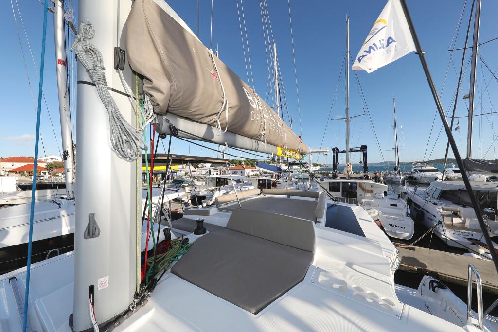 Catamaran 