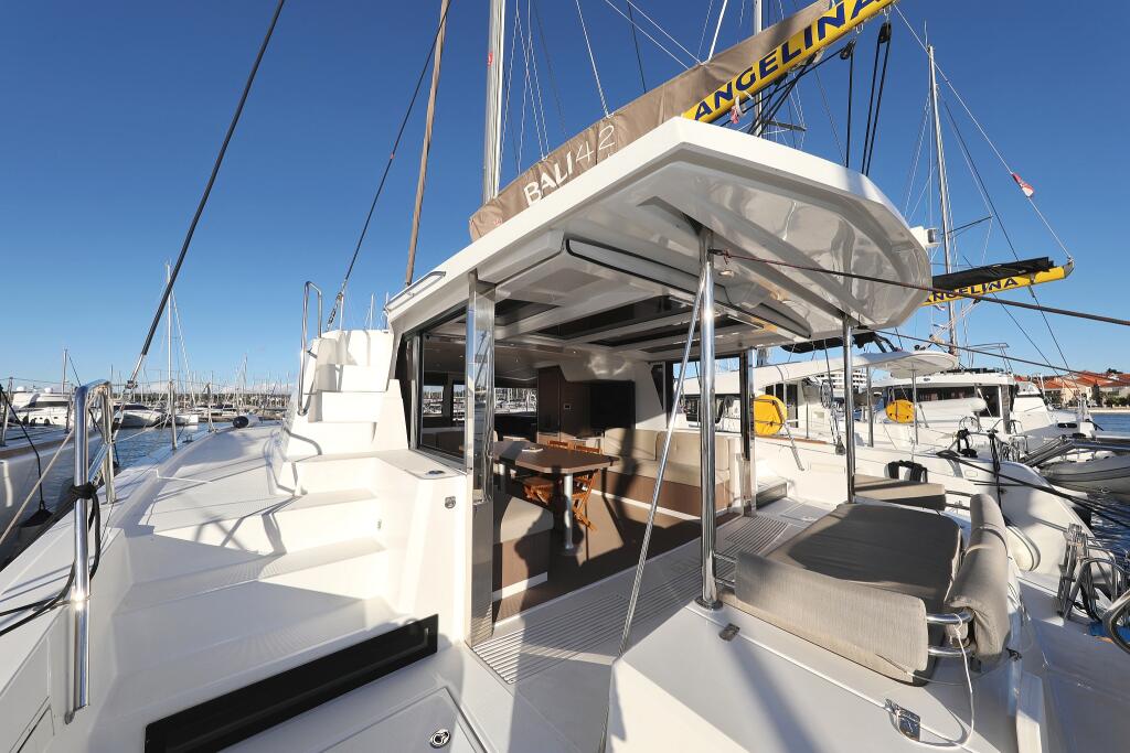 Catamaran 