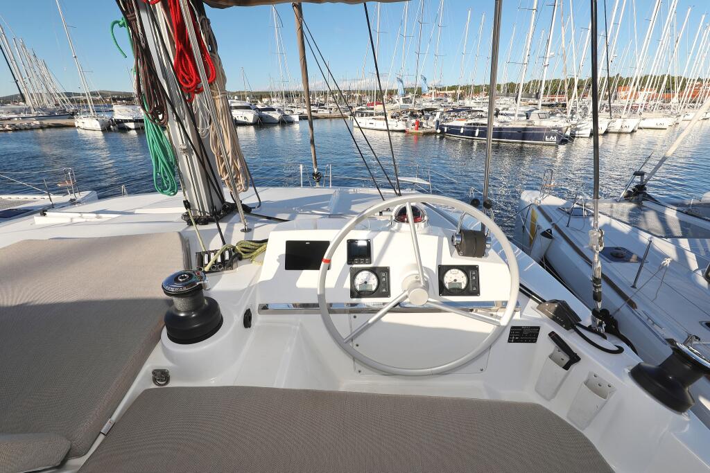 Catamaran 