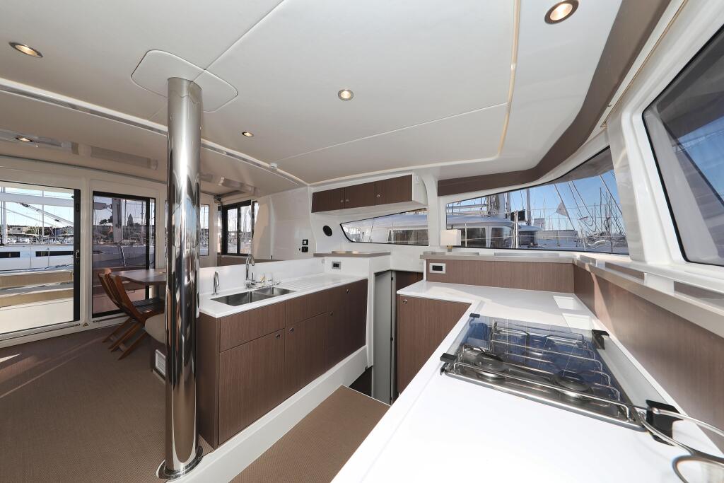 Catamaran 