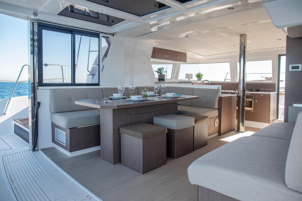 Catamaran 