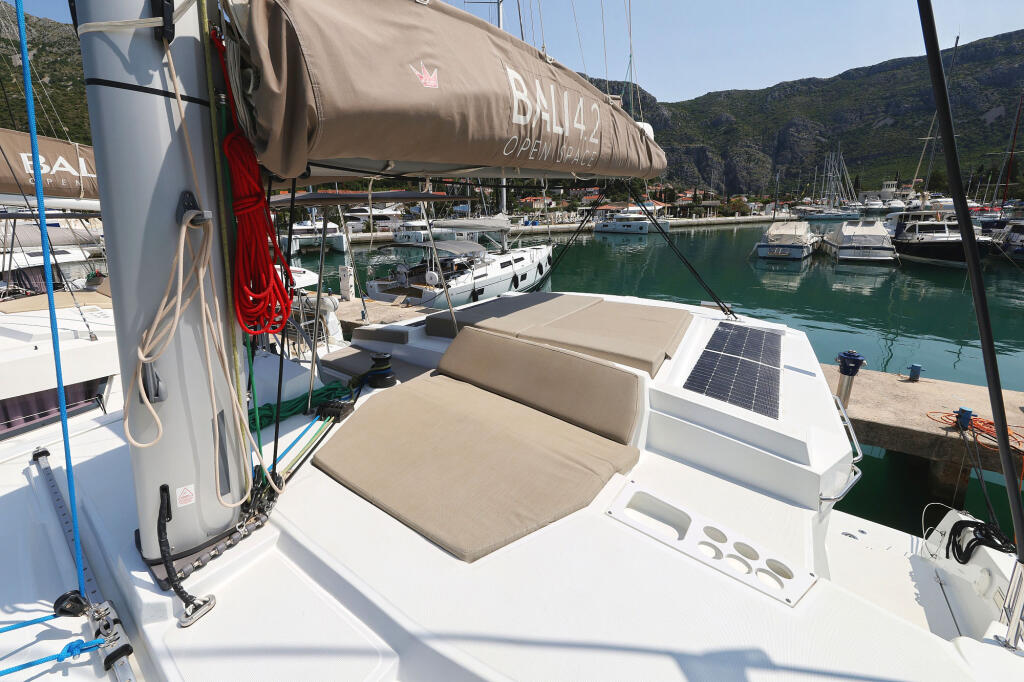 Catamaran 
