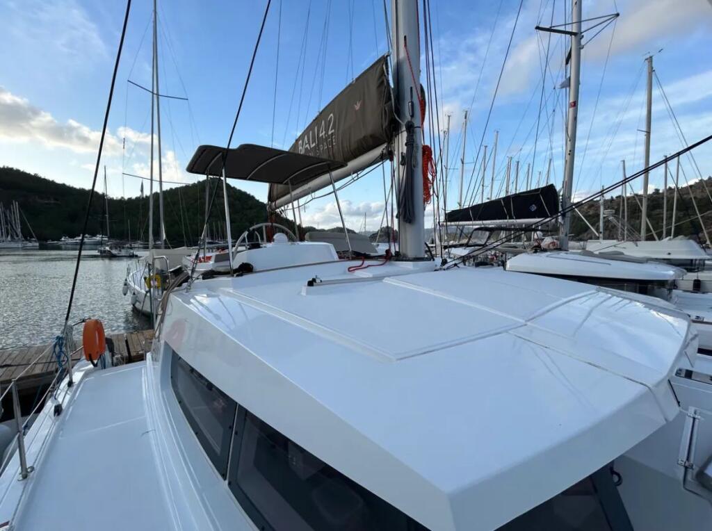 Catamaran 