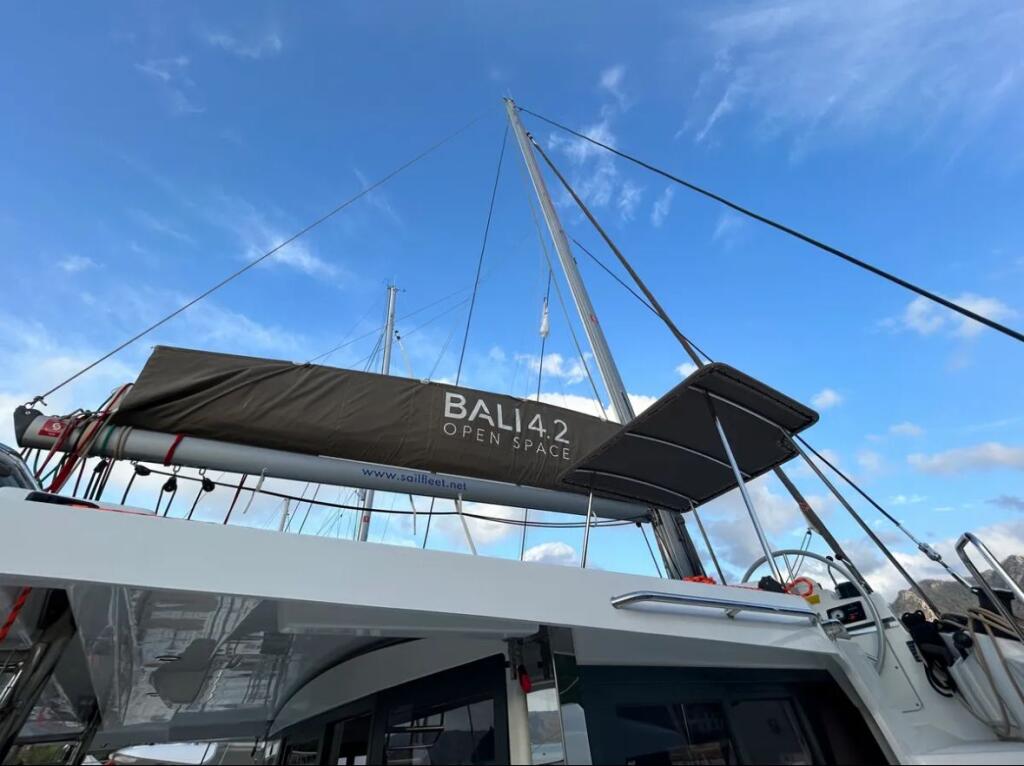 Catamaran 