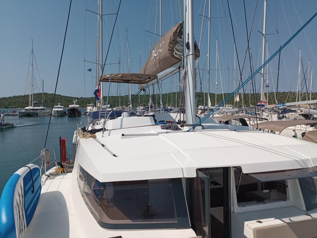 Catamaran 
