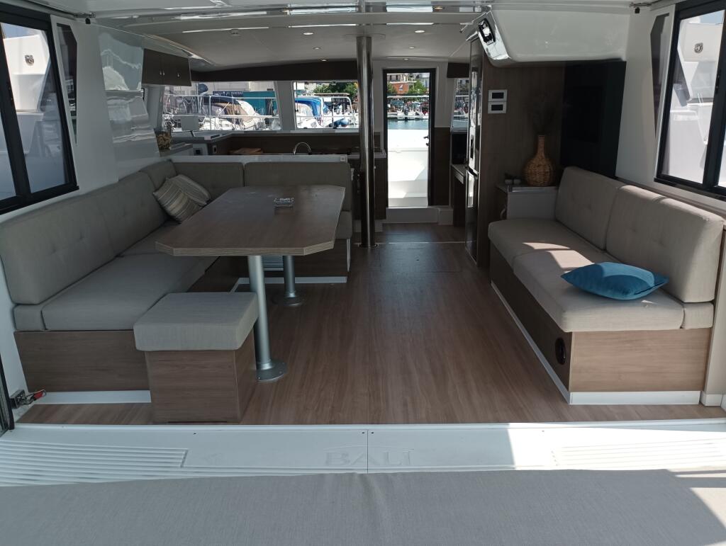 Catamaran 