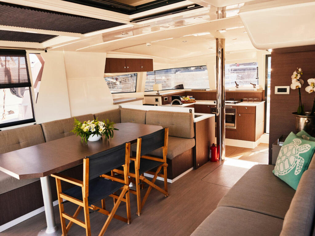 Catamaran 
