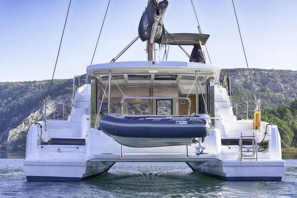 Catamaran 