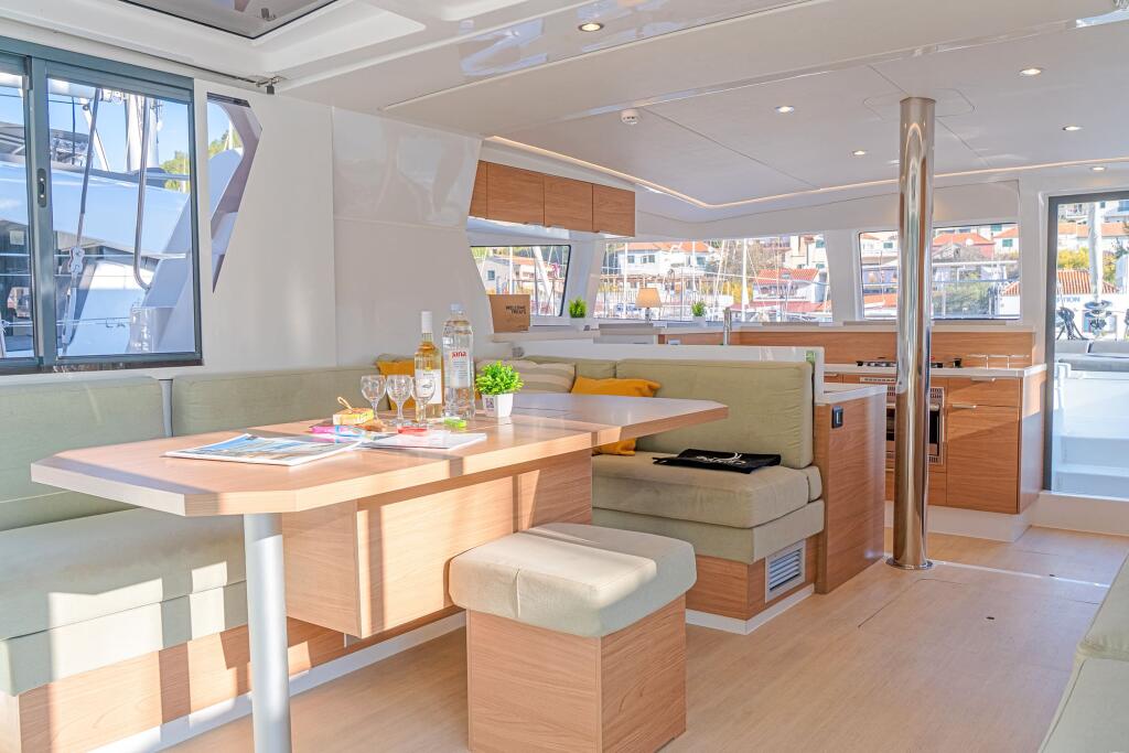 Catamaran 