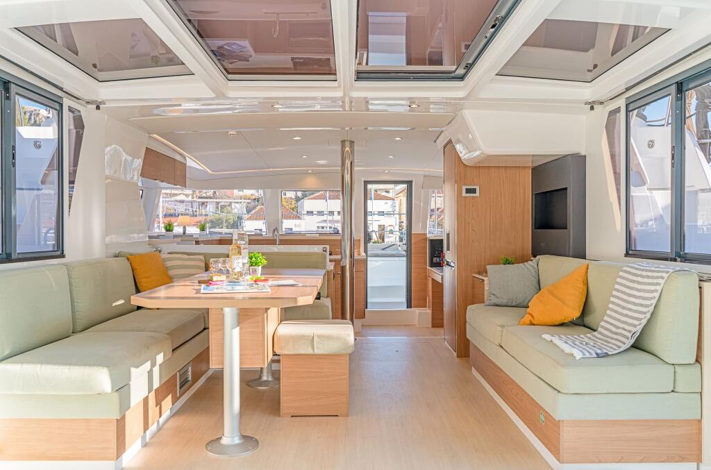 Catamaran 