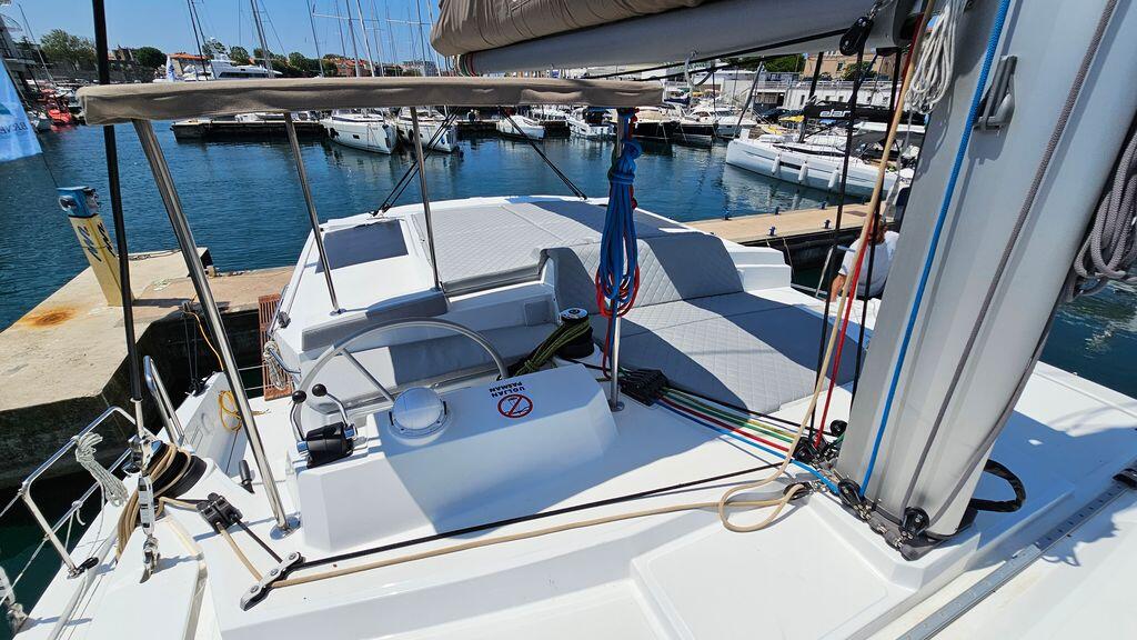 Catamaran 