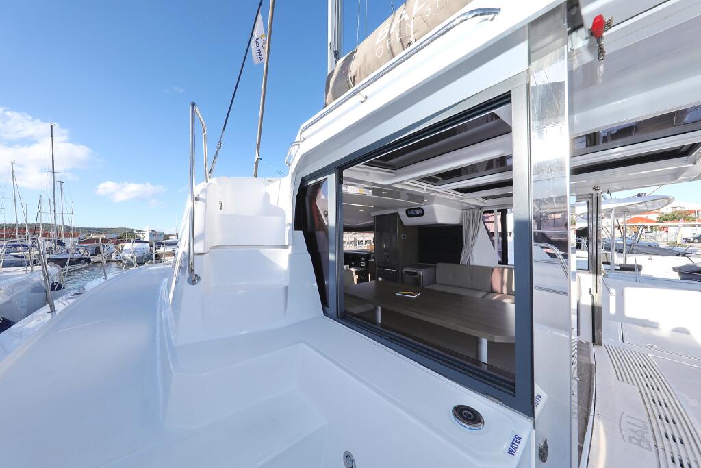Catamaran 