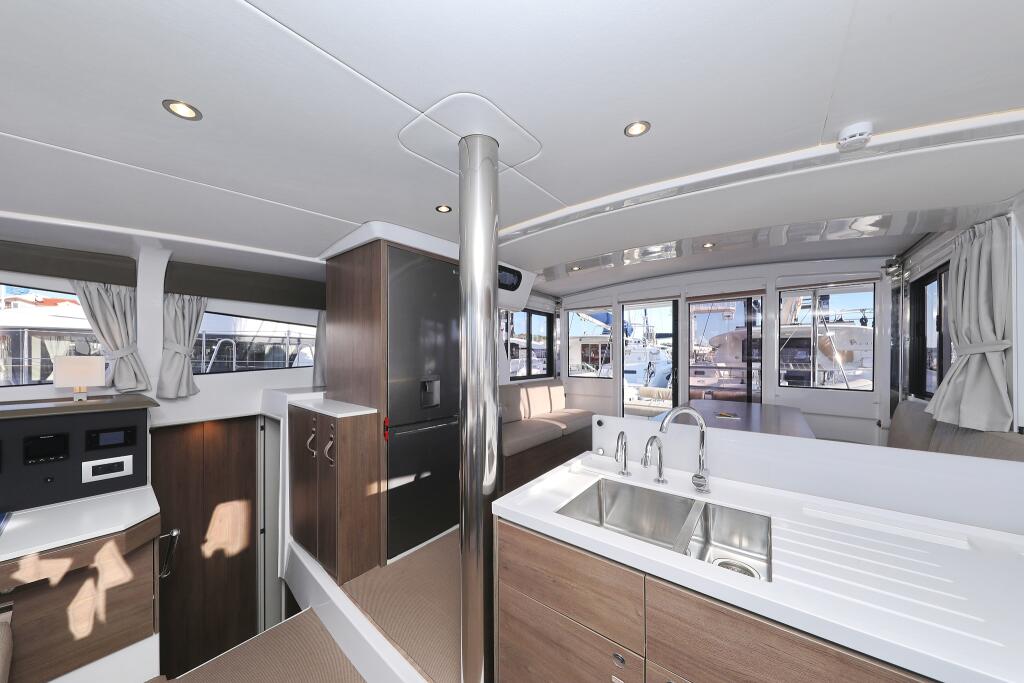 Catamaran 